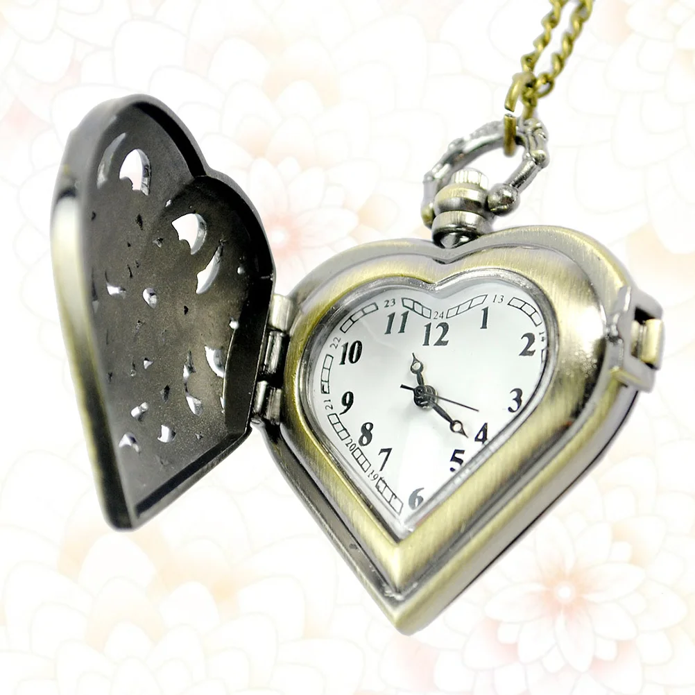 

Creative Pocket Watch Heart Shape Pendant Watch Exquisite Detail Practical Durable Long Lasting Clothing Decoration for All