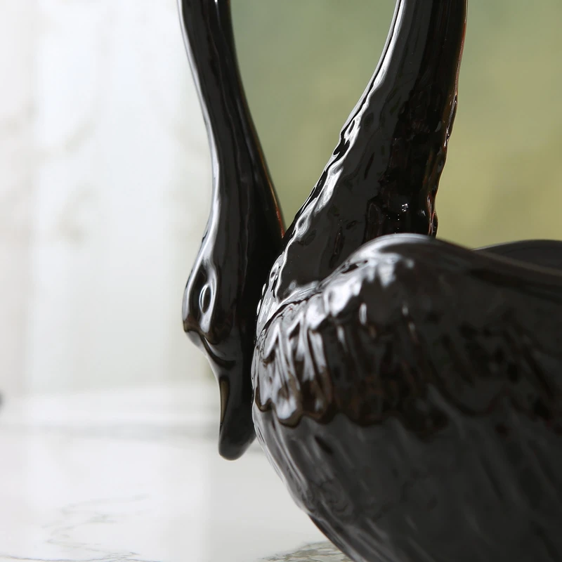 European style craftsmanship, black glaze, solid color ceramic, swan shaped fruit dish, villa, club, inn, creative layout 6