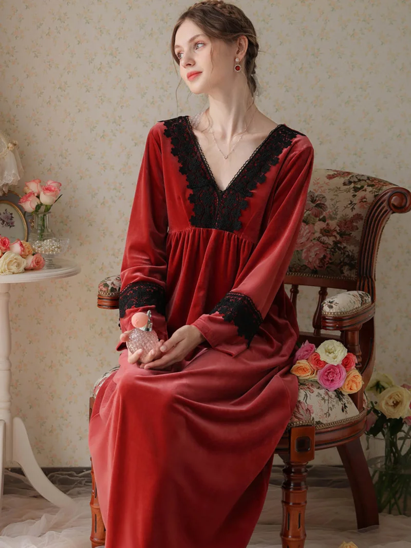 Women Winter Velour Robe V-Neck Backless Victorian Night Dress Pleuche Velvet Sleepwear Princess Vintage Nightgowns Homewear