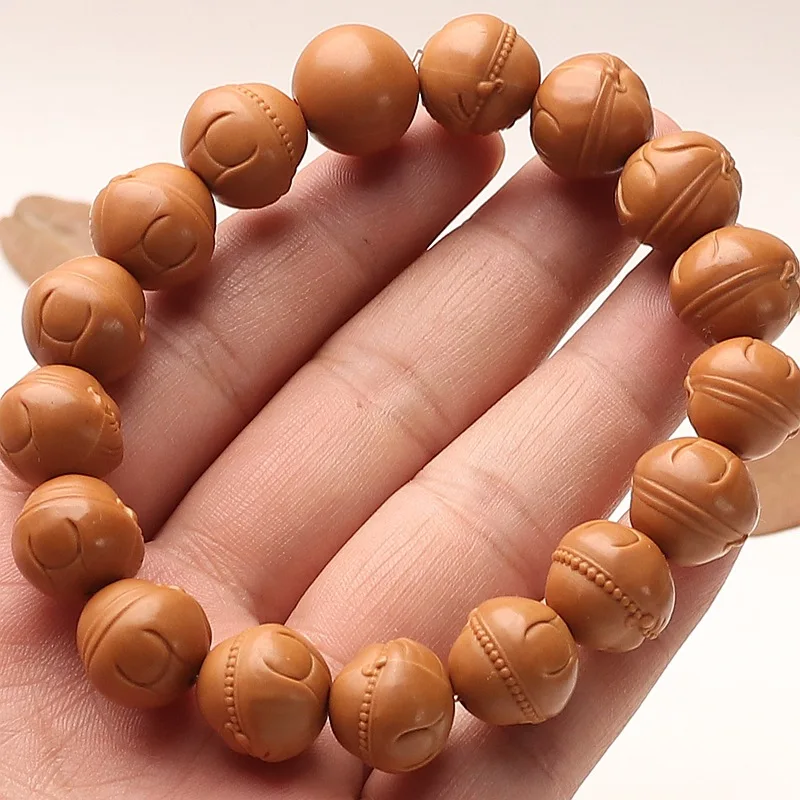 Devoutly Devoted to Buddha: Little Maitreya Monkey Head Walnut Carving Novice Monk Bracelet, Luxurious Feng Yu Ornament, Single-