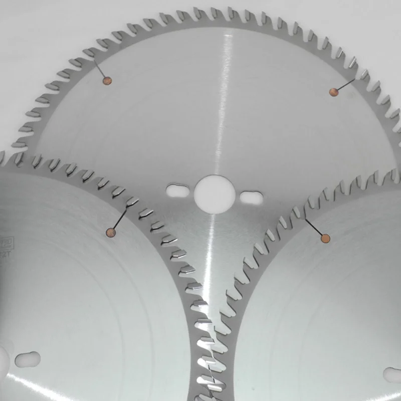 Factory Supply Solid Wood Fine Cutting Saw Blade 300 × 3.2 × 30 × 28T/48T Mono-Blade Saw Panel Saw Wholesale