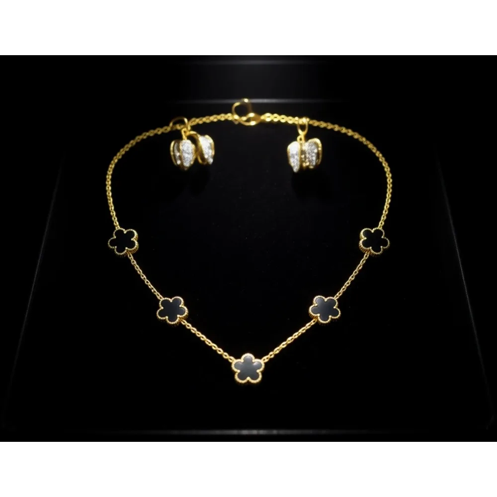 

Ювелирный набор с золотыми цветами: колье, браслет, серьги из нержавеющей стали, не тускнеющие, подарок для женщин