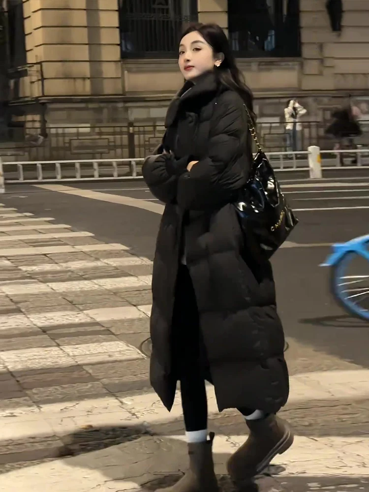 Faionable Thiened Long Bla Du down Jaet Abrigo de invierno con cuello levantado Sli para mujer Commute Sle Du Acolchado de plumas...