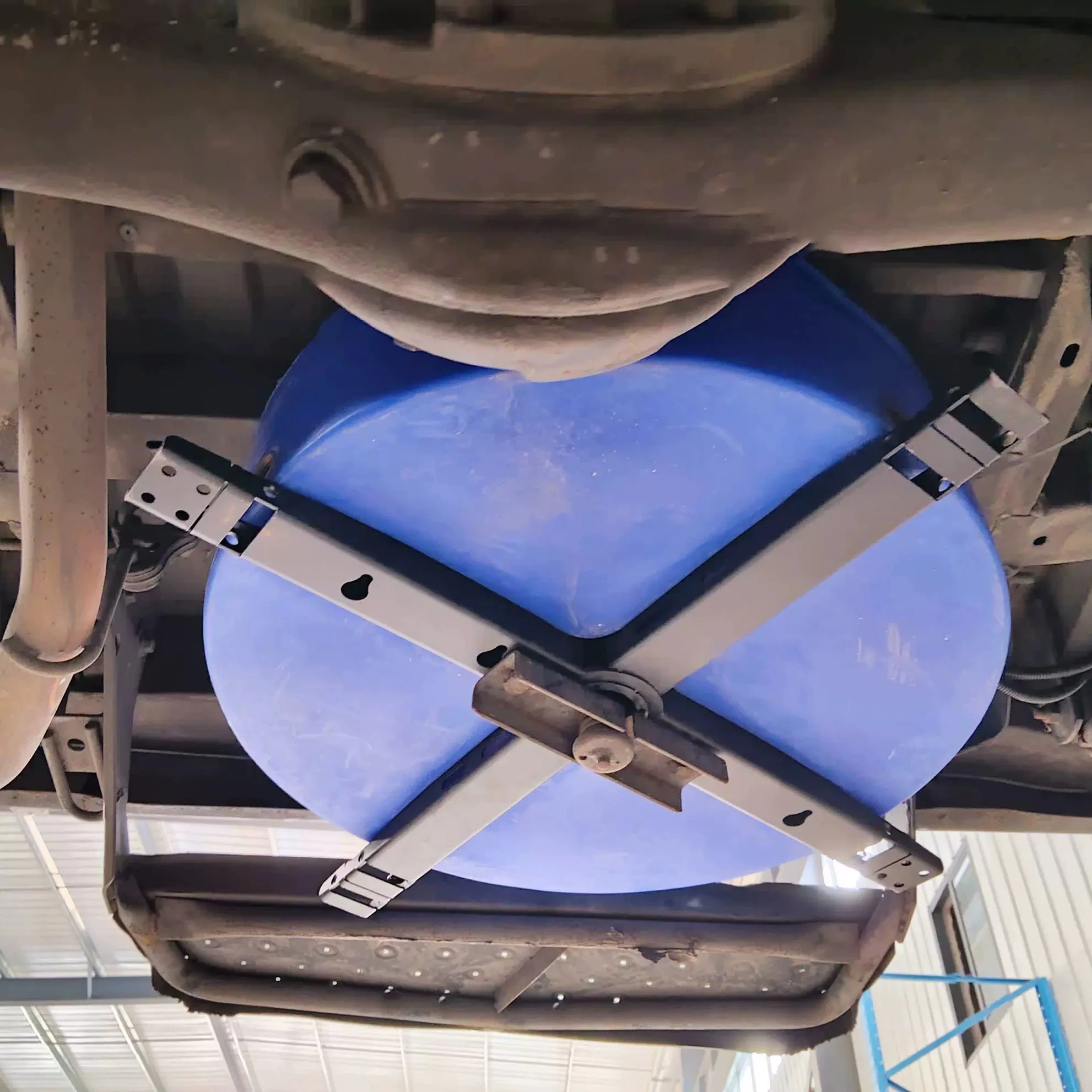 TYTXRV 40L/55L/70L Round Water Tank PE Clean Water Tank for Universally Car Underbody & Rear-mounted Trunk-based Fixing