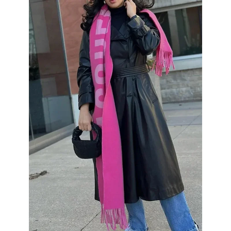 Unisex Scarf Letter Jacquard Tassel Wool Warm Fashion 2024 Autumn Winter Women and Men Shawl