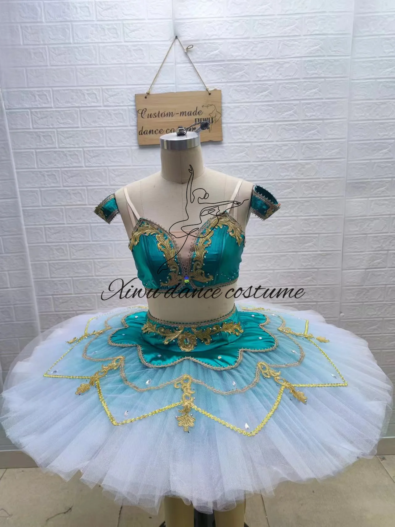 Professional high-quality custom-size ballet performance ballet costume high-end competition ballet dress