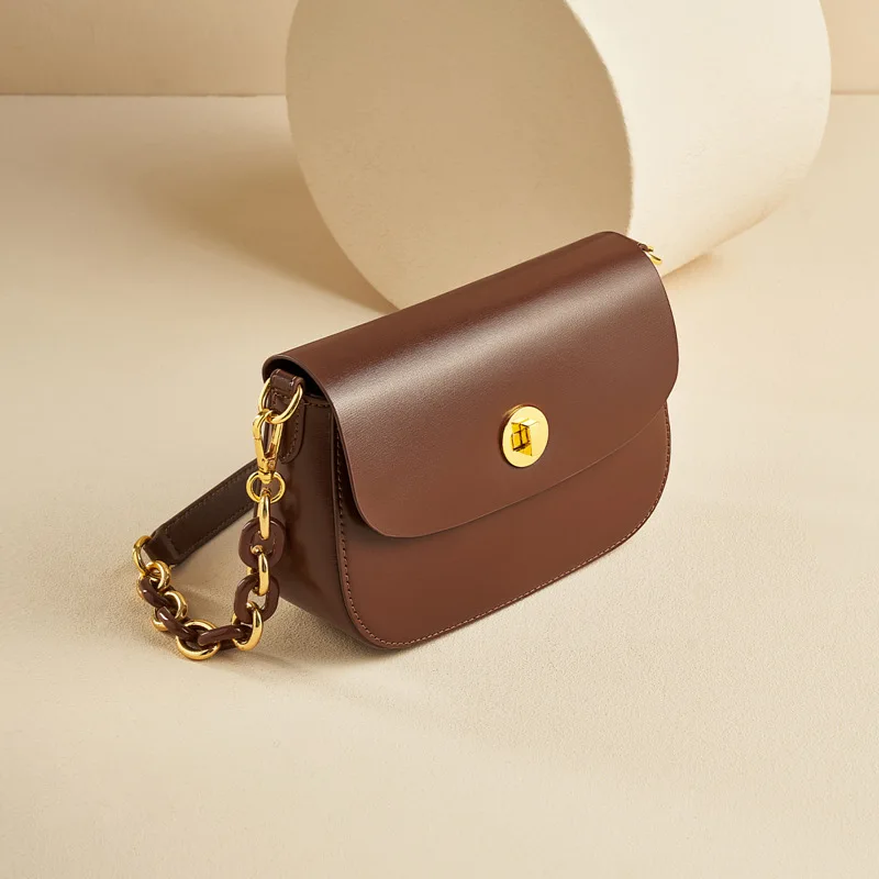 2025 New  Classic Solid Color Vintage Leather Shoulder Bag Crossbody Bag for Women with Small Square Bag