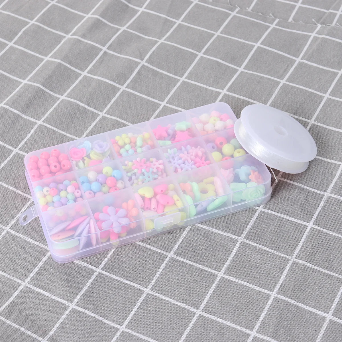 ชุดทำสร้อยข้อมือและสร้อยคอจากลูกปัดอะคริลิค 330 ชิ้น ลายตาราง 13 สี ชุดงานฝีมือเพื่อการศึกษาสำหรับเด็ก ของเล่นเสริมจินตนาการ