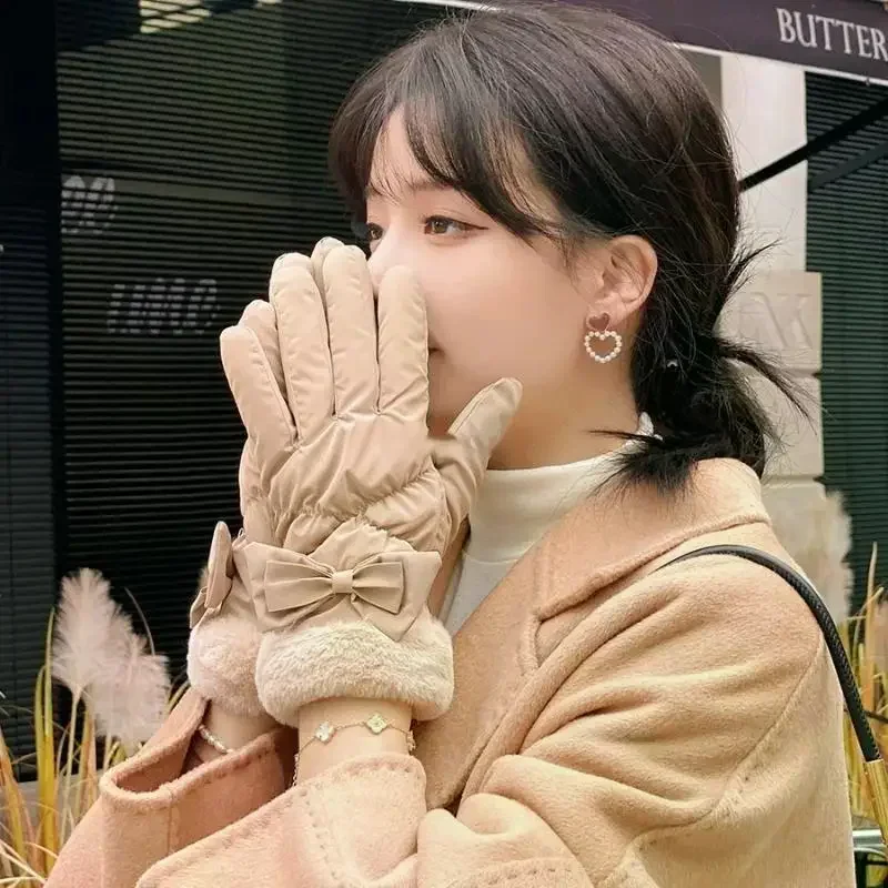 Ski Gloves Women Winter Fleece Thickened Warm Plush Cotton Waterproof Touch-Screen Gloves For Outdoor Riding Mountaineering