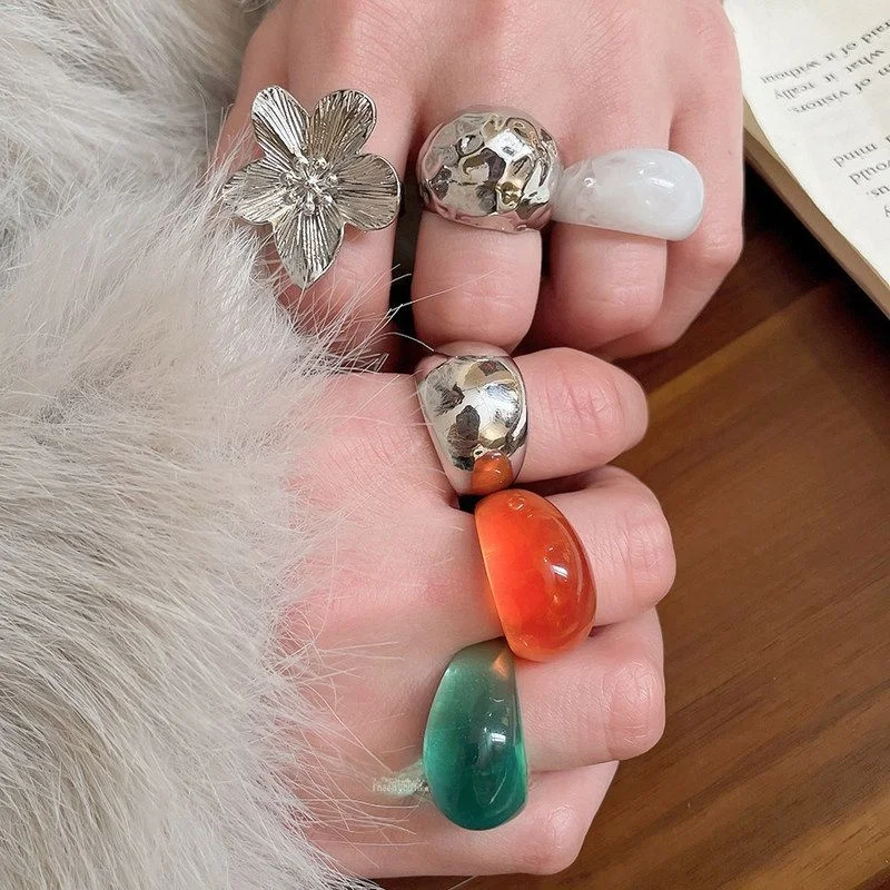 

Массивное кольцо из смолы с геометрическим цветком, модное, индивидуальное, в стиле ретро, на указательный палец, с покрытием из сплава, для женщин