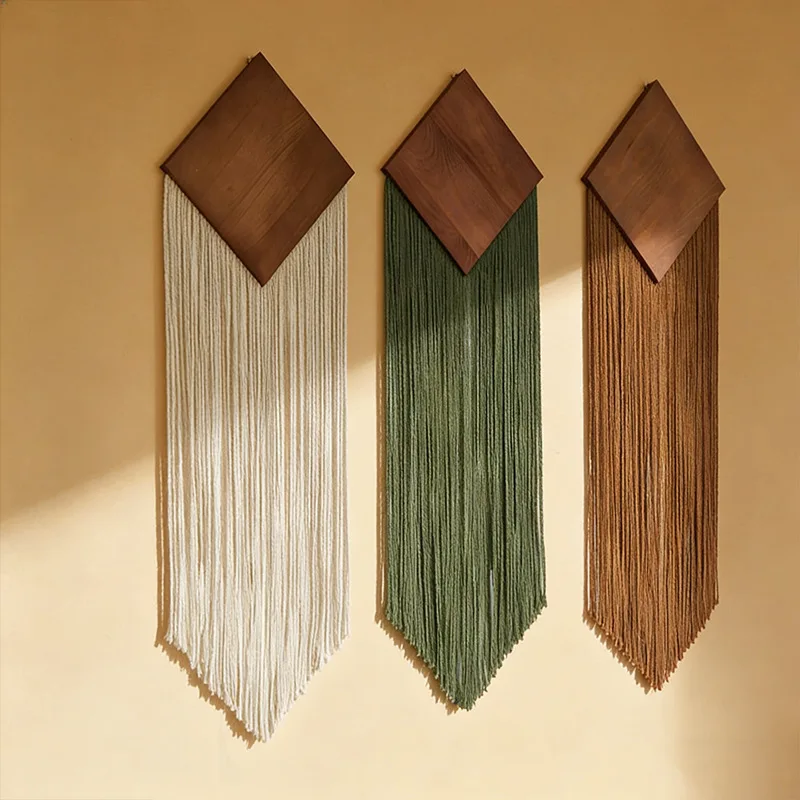 Cotton Rope Woven Vertical Tassel Tapestry Decorated with Rhombic Wood Wall-hung Bohemian Hotel Wall Decorative Tapestry