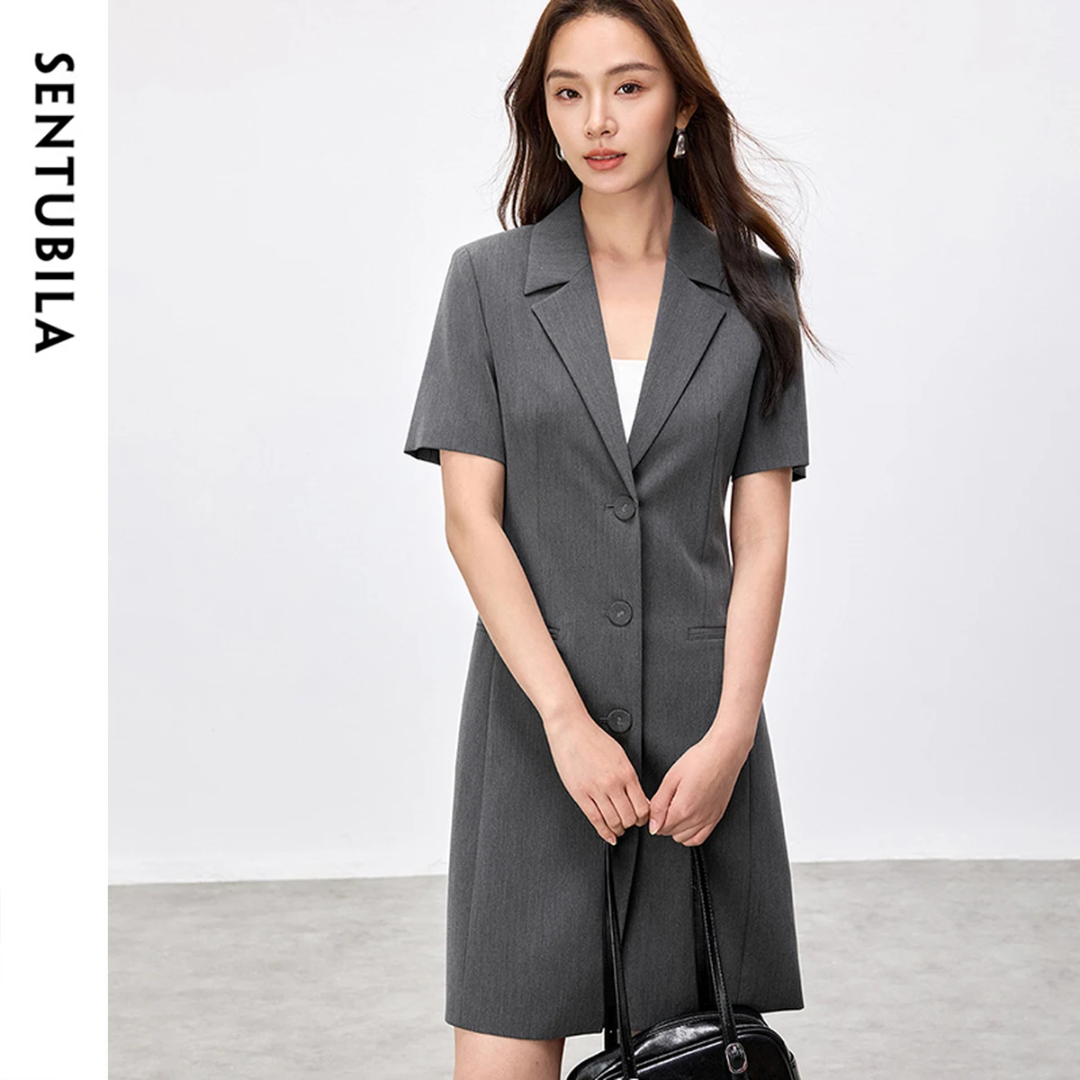 SENTUBILA ชุดเดรสแขนสั้นสตรี 2025 ฤดูร้อนคอปกกระดุมแถวเดียวชุดเดรสทางการสำหรับสุภาพสตรีทำงาน ชุดเดรสสั้น 152L87878