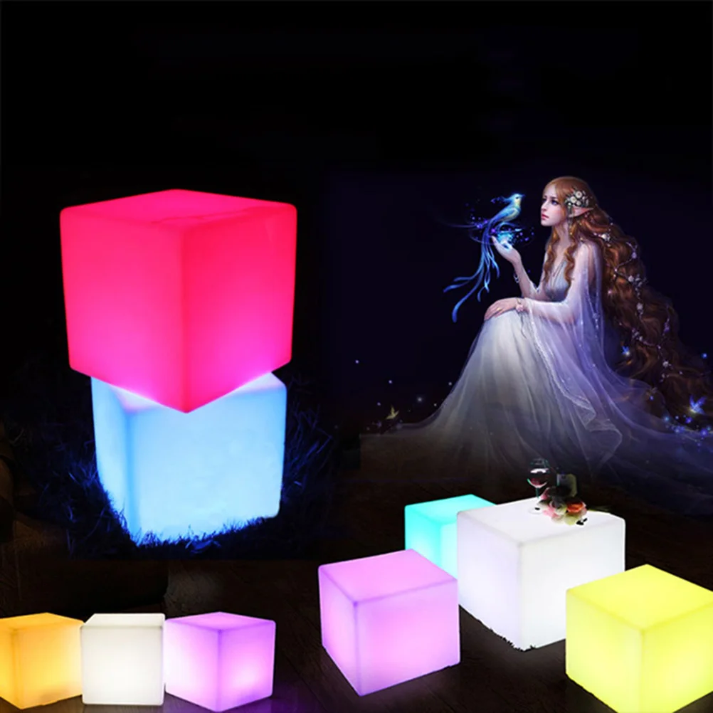 

LED Cube Light Waterproof Color Changing Lamp for Garden Patio Pool Outdoor Night Lighting Decoration Small Night Light