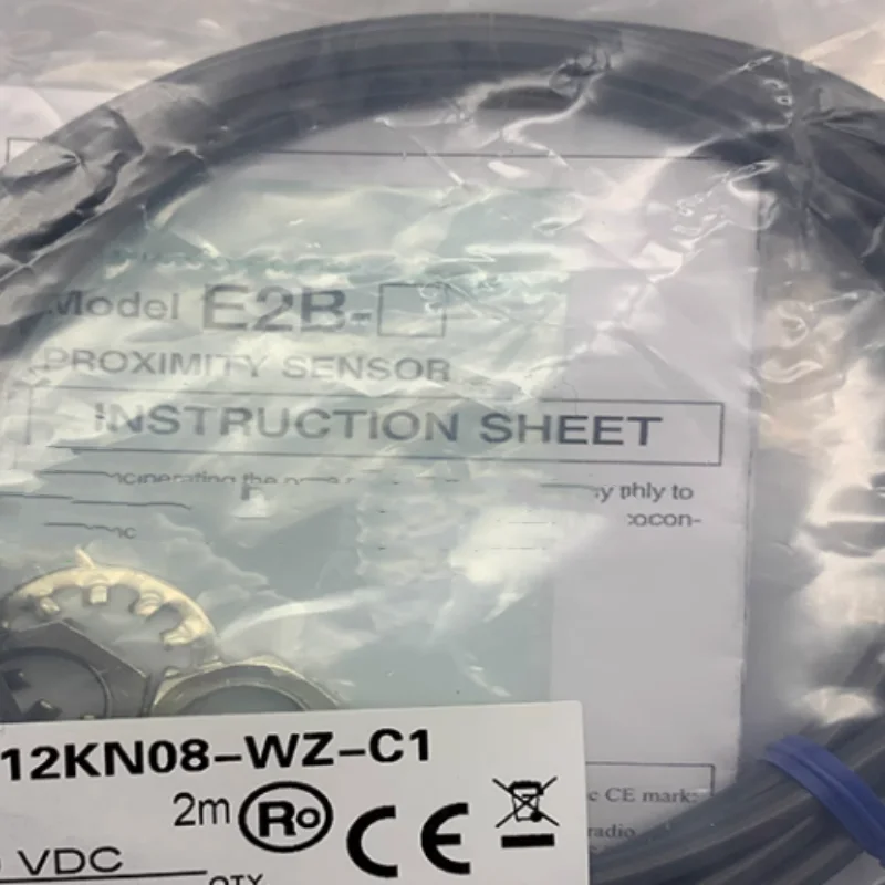 

3 шт. новый бесконтактный переключатель E2B-S08KS02-WP-B1 E2B-M12KN08-WZ-C2 E2B-M12KS08-WP-C2 E2B-M12KN08-WZ-B1 E2B-M12KS02-WP-B1