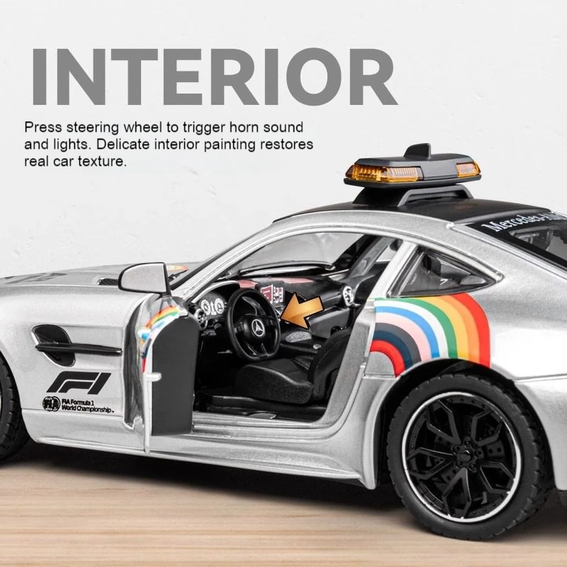 1:24 Mercedes Benz GTR AMG Veiligheidsauto Legering Supercar Diecast Model Geluid en licht Trek speelgoed Trendy ornament Cadeau voor kinderen