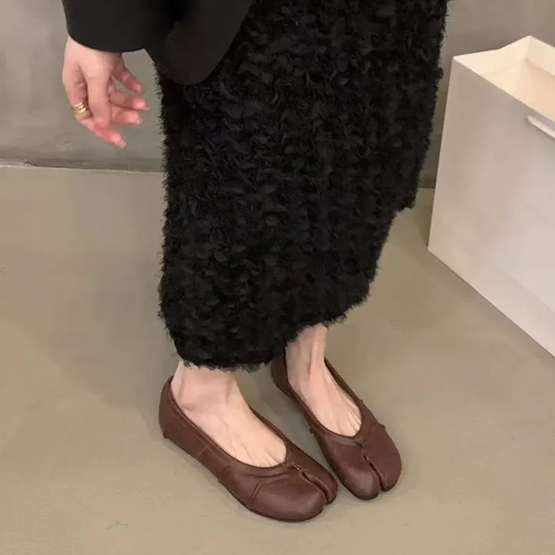 Split-Toe Damen Ballerinas Modische Tabi-Schuhe Lässige Slip-on Loafers Damen Plissierte Leder-Espadrilles Zapatillas Mujer – Detail 36