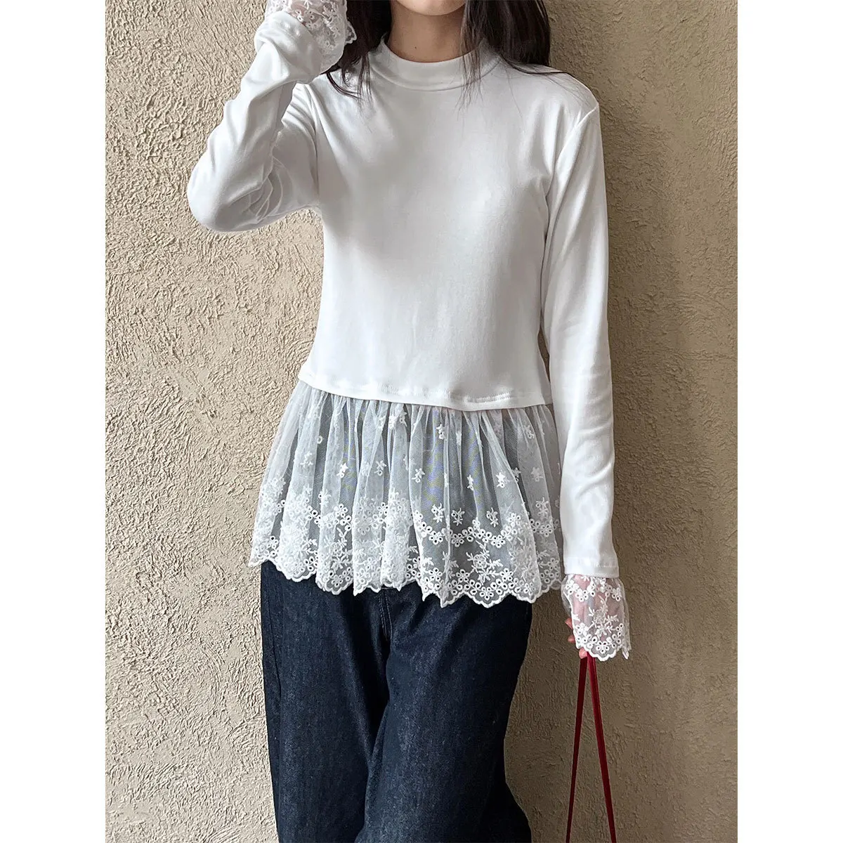 UMI MAO Lace Splicing Top For Women In Spring Short Style Slim Look Long Sleeve T-shirt Base Shirt Femme