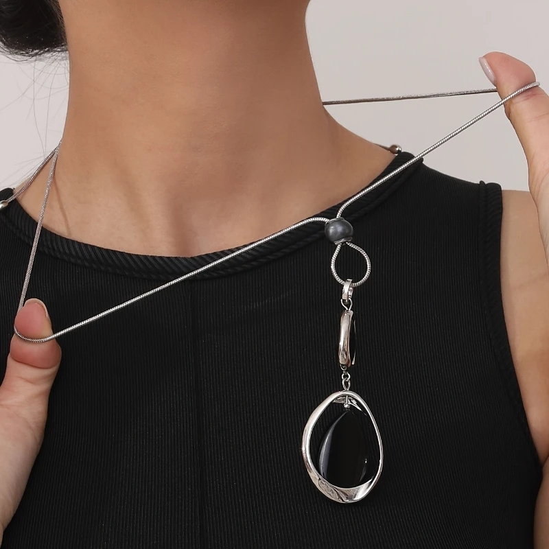 Vintage Punk Style Black Color Irregular Stone Pendant Necklace Women's Personalized Y2k Holiday Accessories Jewelry