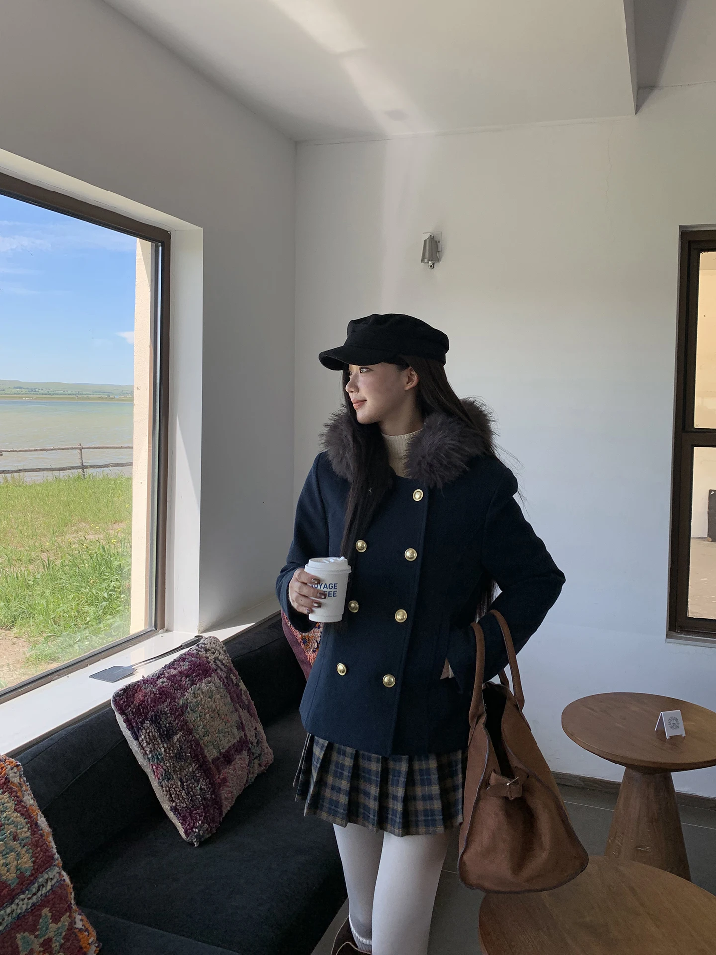 

Red Celebri Coat Women's Sle 2025 New Autumn Winter Wool Blend Cotton Korean System Super Cute Hat ort Woolen Jaet