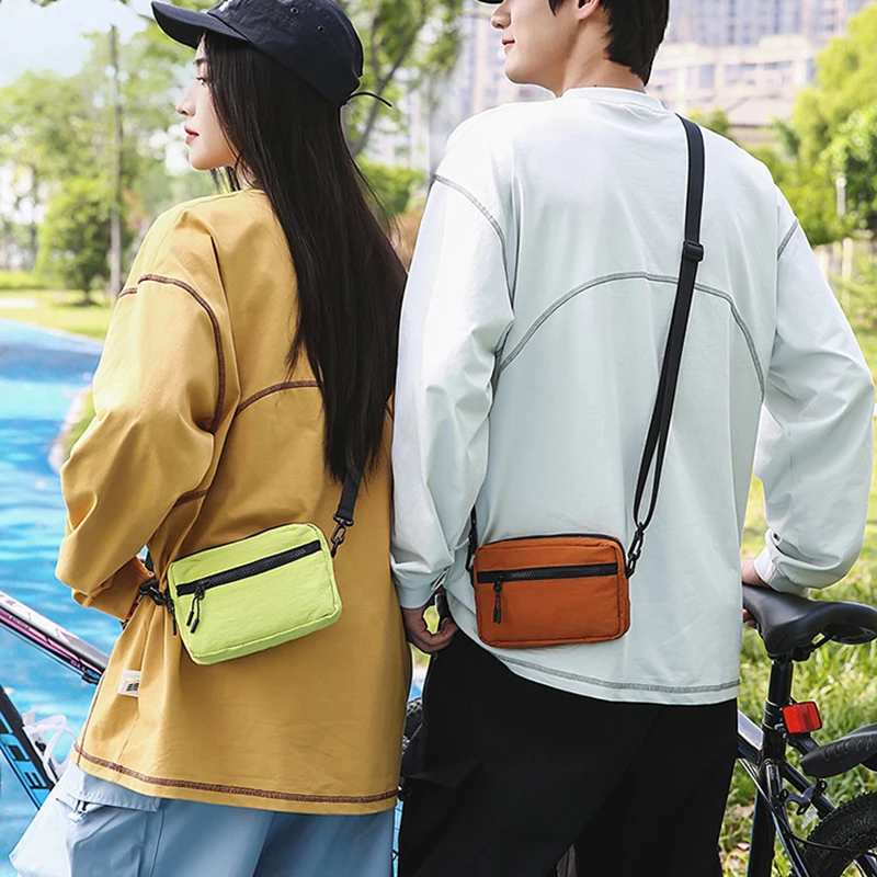 

Niche Mini Crossbody Phone Bag Lightweight Travel Cycling Outdoor Casual Tissue Coin Purse for Lipstick Earphones Power Bank