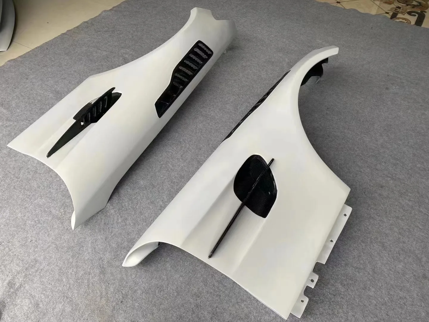 

GT GTC GTS Fenders Professional Style Fenders for GT Body Kit