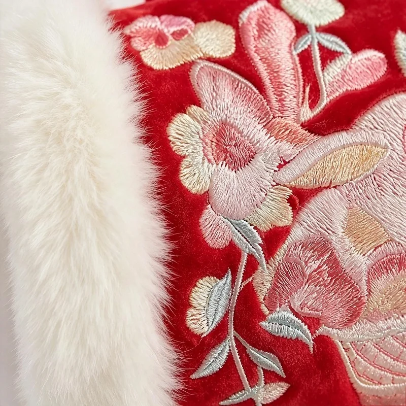 Girls Crossbody Faux Fur Hand Muff with Built‑in Pocket Nice Embroidery Design Hanfu Portable For Ideal Winter Holiday Gift