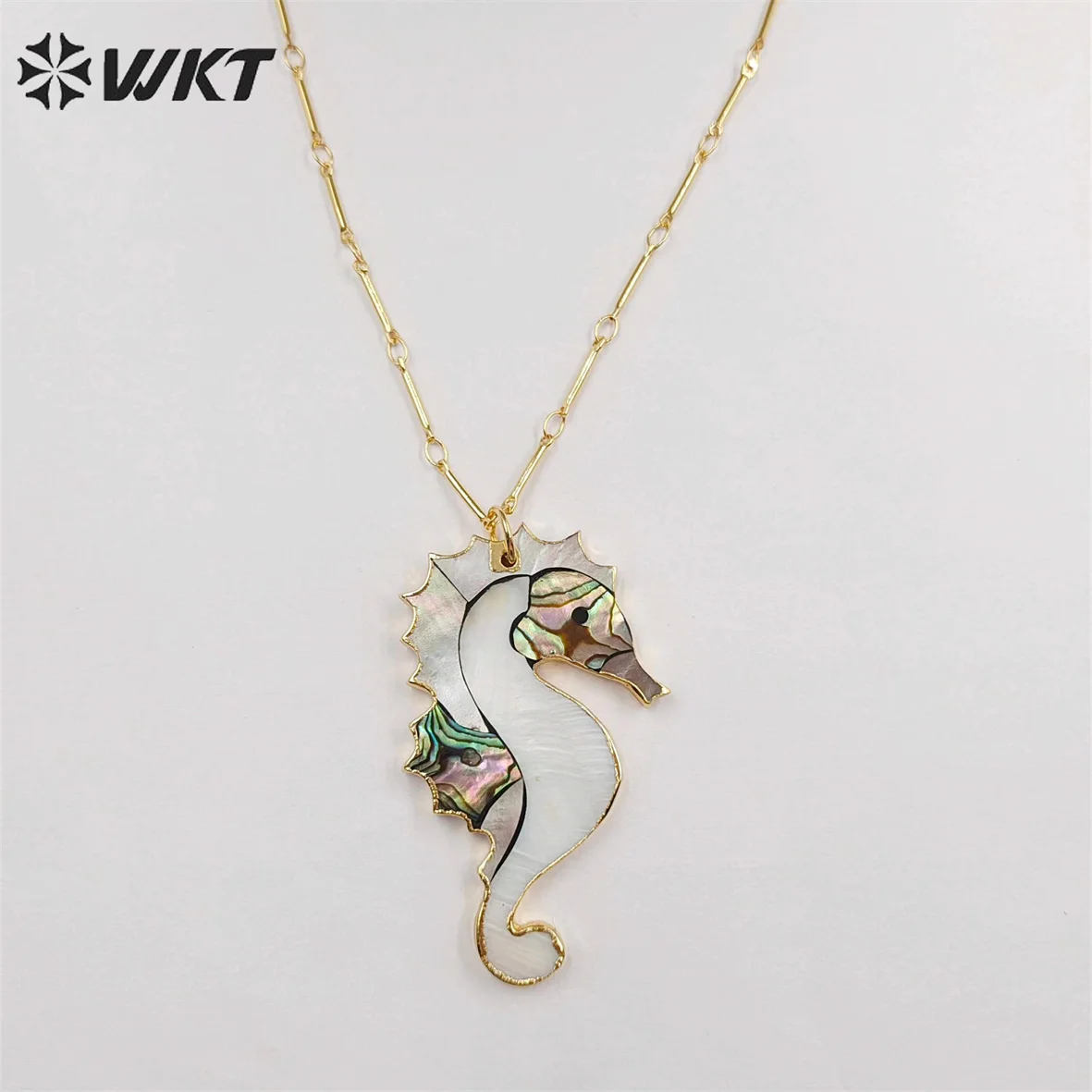 WT-N1069 Wholesale Natural sea horse shell Necklace bar-link Gold Chain Necklace Jewelry natural abalone sea horse shell horses