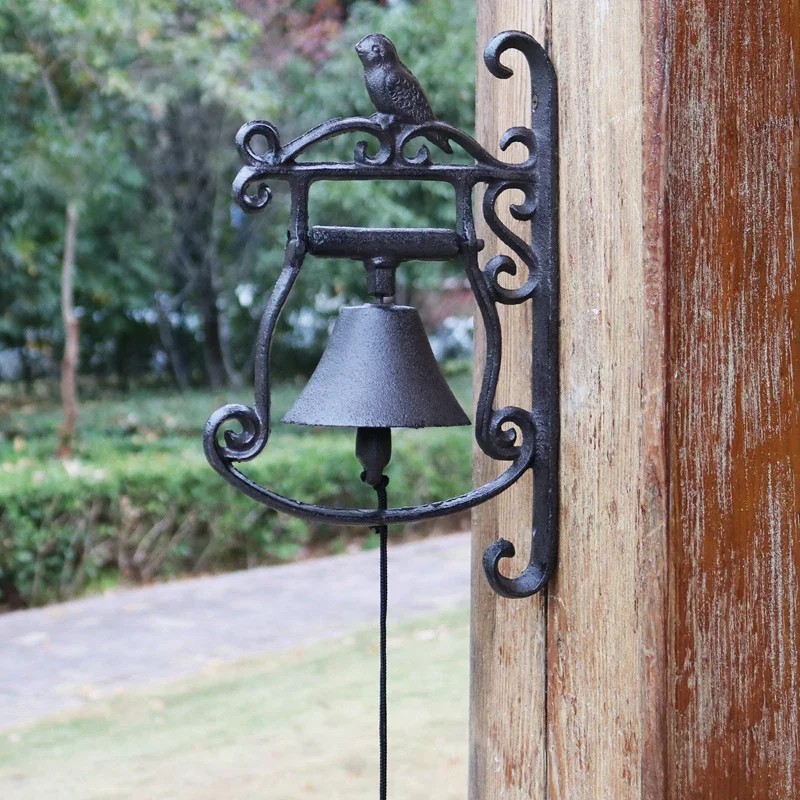 Antique Black Bird Cast Iron Hand Cranking Door Bell European Country Accents Home Garden Decor Heavy Metal Wall Welcome Bell