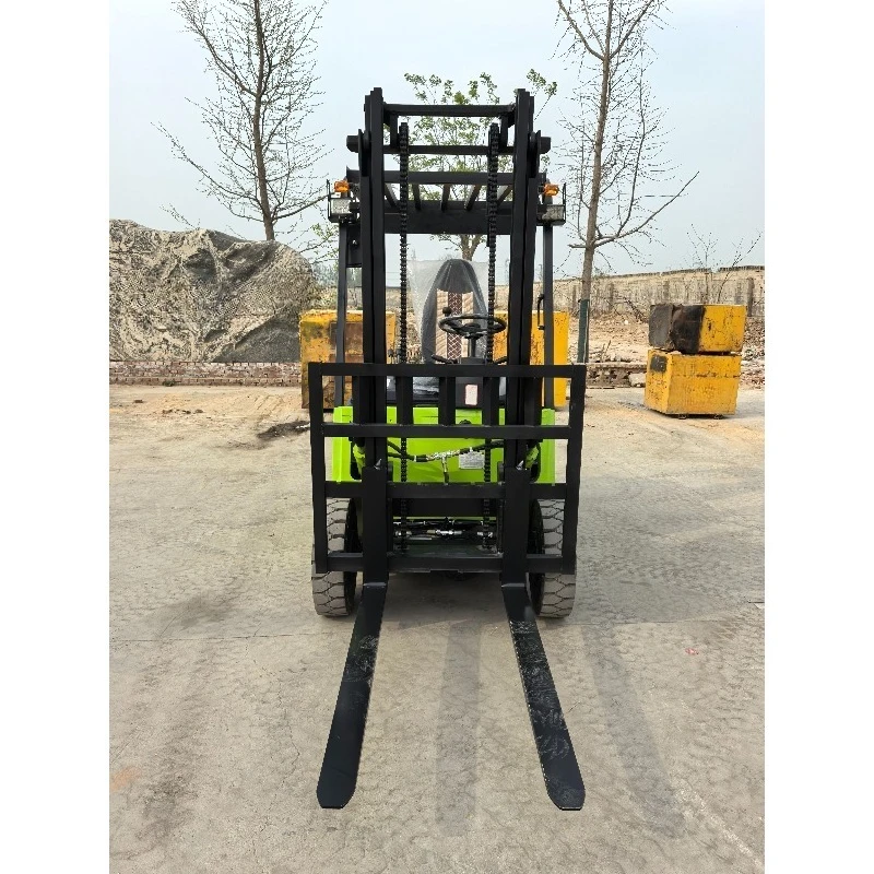 YUGONG 1.5T Electric Forklift  New Energy Super High Performance Light Working Cost Effective Best Price