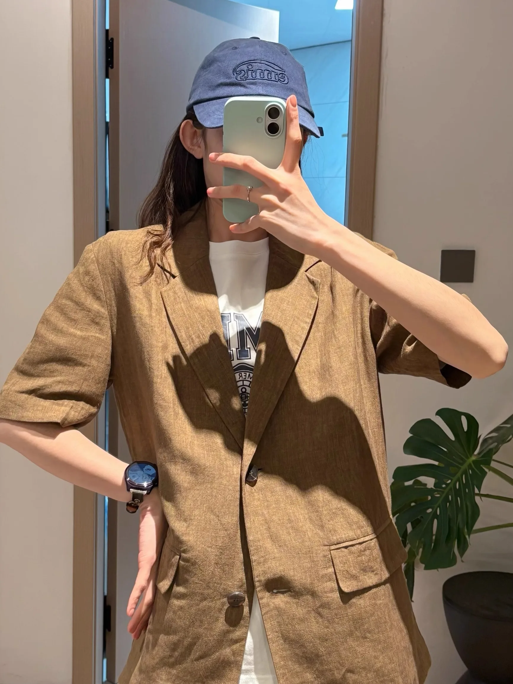 

Summer New Casual Loose Women's Suit Jacket Design Sensation Elegant Slimming Short Sleeve Pure Color Commute Style