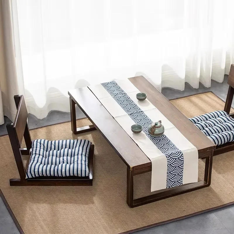 كراسي أرضية تاتامي ياباني مع مسند ظهر محمول للجلوس بدون قدم في غرفة المعيشة كسول