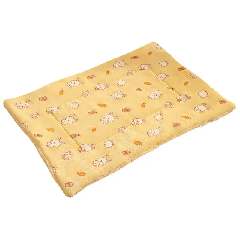 

:Pet blanket cat blanket dog for autumn winter dog bed blanket sleeping mat cat pad cat pad for winter