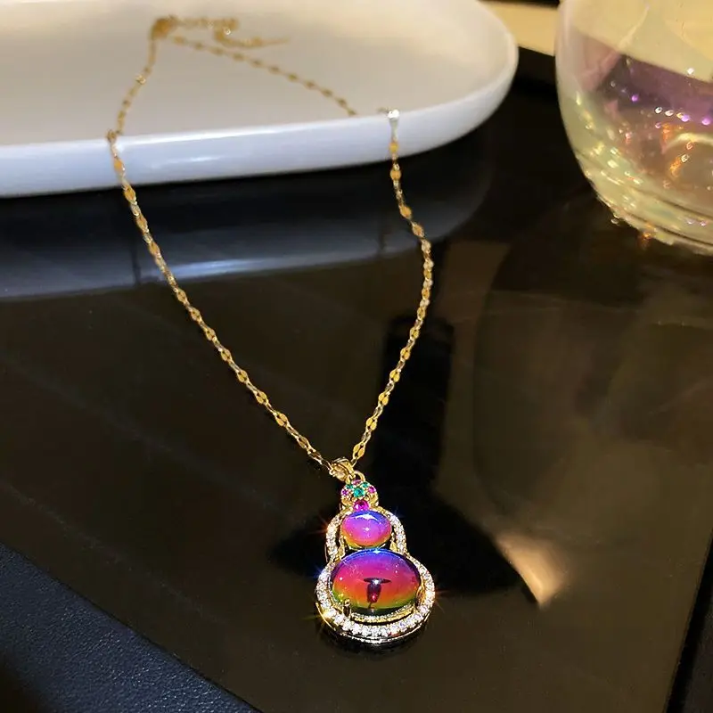 

Chinese style purple cat's eye titanium steel gourd pendant necklace accessible luxury niche design clavicle chain necklace