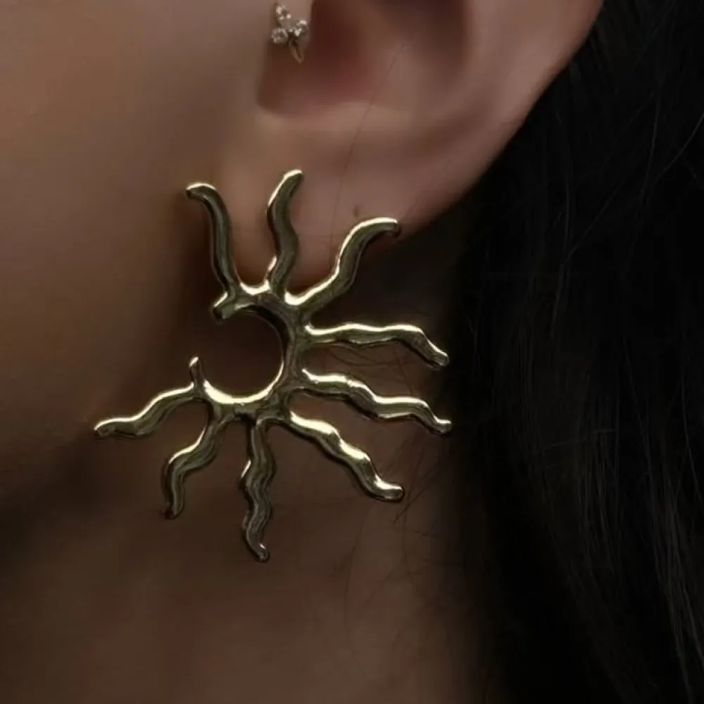 

Винтажные нерегулярные серьги-подвески из нержавеющей стали для женщин, преувеличенные 18-каратное позолоченное водонепроницаемое массивное ювелирное изделие, подарок