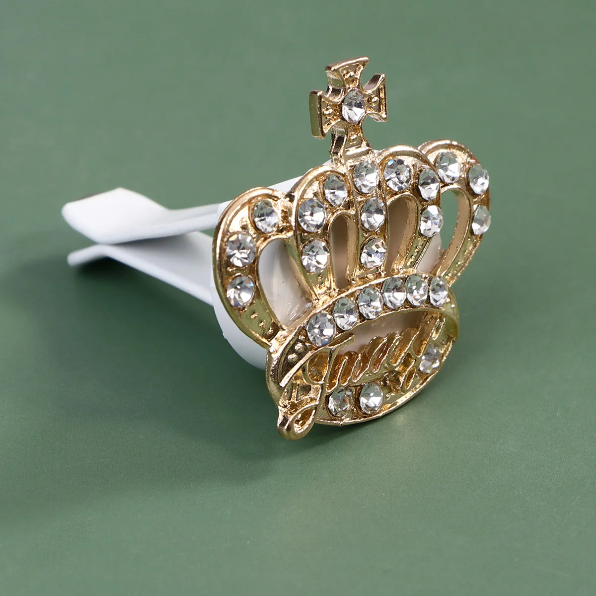 

2pcs Shiny Rhinestone Car Aromatherapy Diffuser Perfume Clip Vent Clip For Vehicle Dashboard Fragrance Decoration Accessory Gift