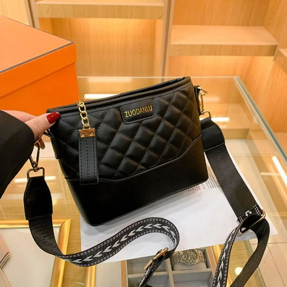 

Simple Pu Leather Rhombic Lattice Shoulder Bag Letter Lattice Crossbody Bag Handbag Rhombus Underarm Bag Girls