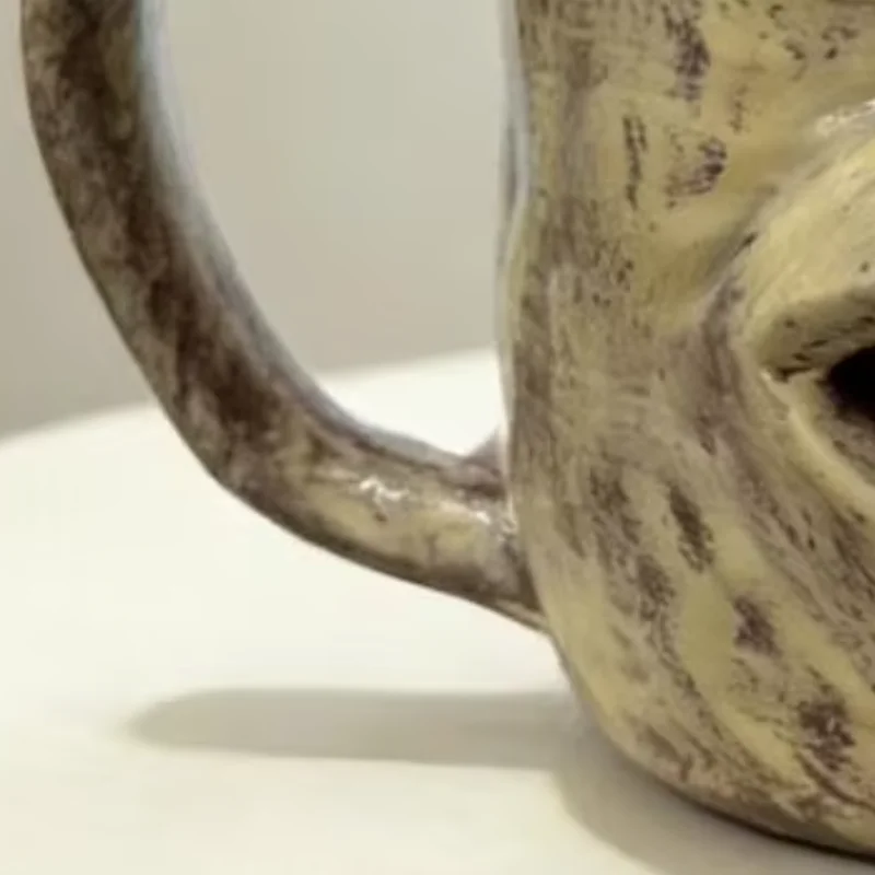 

Cute Novelty Classic Mug Spill-resistant Ceramic Coffee Tea Mug Creative Funny Face Design Drinkware Unique Gag Gift for Friends