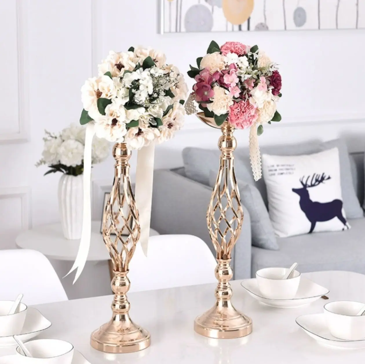 Metal Flower Arrangement Stand, Wedding Flower Centerpieces, Gold Candelabra, Stand, Elegant, 20 Inch, 10 Pcs