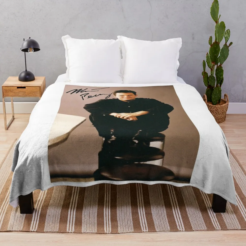 

Matthew Perry; Chandler bing Throw Blanket Sofa Quilt Large Stuffeds valentine gift ideas Blankets