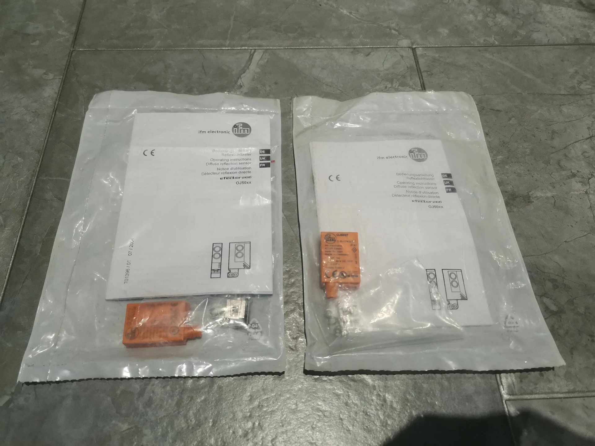 New IFM OJ5022 New Diffuse Reflection Sensor, Original And Genuine