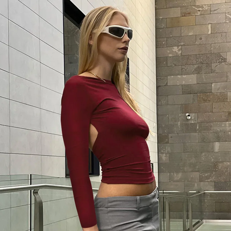

The top women's T-shirt in Europe and America has a long sleeve and solid color design, and it is worn in casual streets in autu