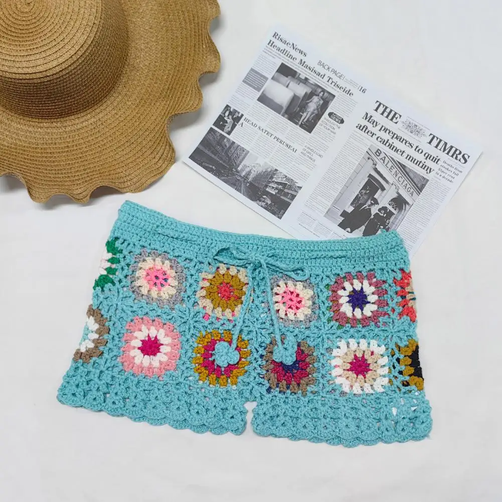 High Waist Shorts Lady Hollow Out Shorts Colorful Print Crochet Beach Shorts Stylish Slim Fit Vacation Bikini with for Women