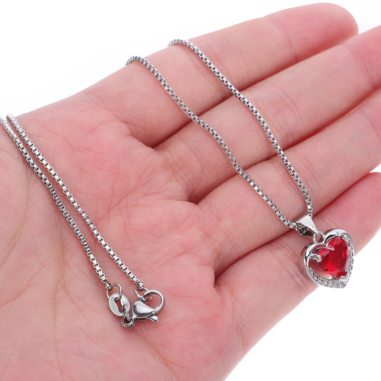 

Elegant Heart Necklace Crystal Pendant Women Jewelry Birthday Wedding Anniversary Gift Heart Chain Necklace Jewelry for Women