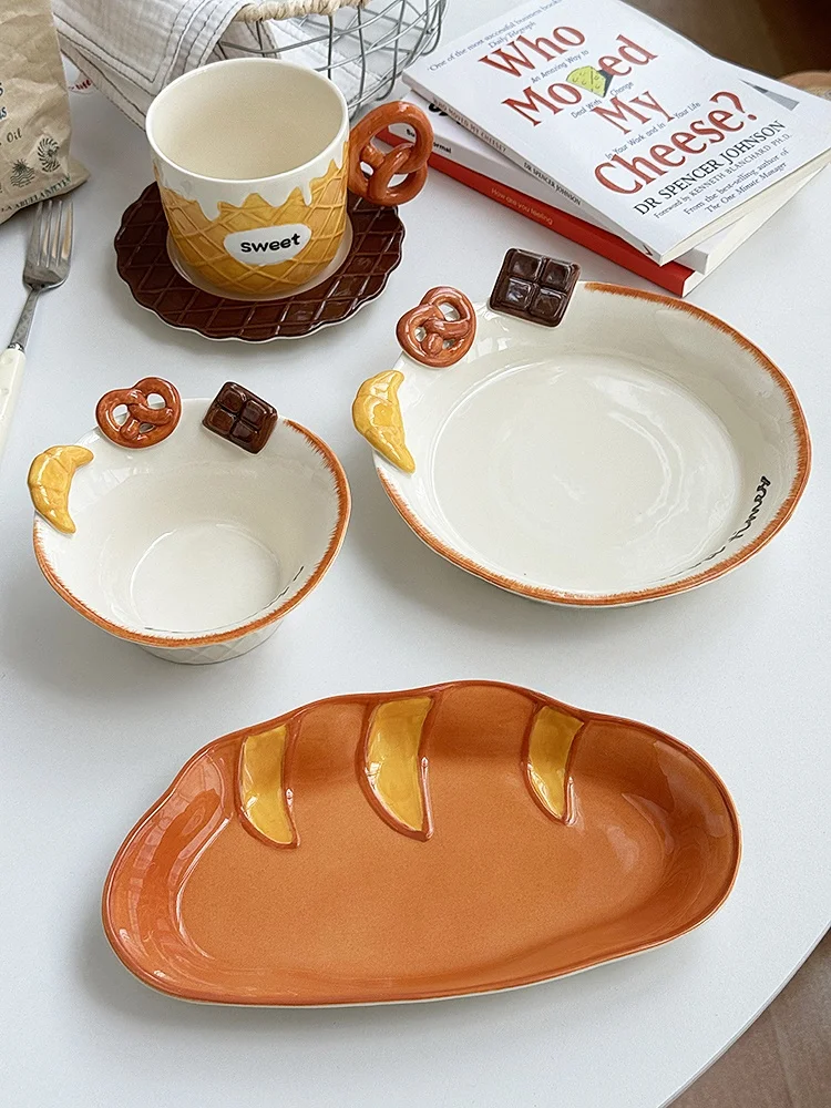 

Anmuli Large Order Creative Cerc Bread Plate Underglaze Cup Di Salad Plate Chinese Manufacturer Irregular ape