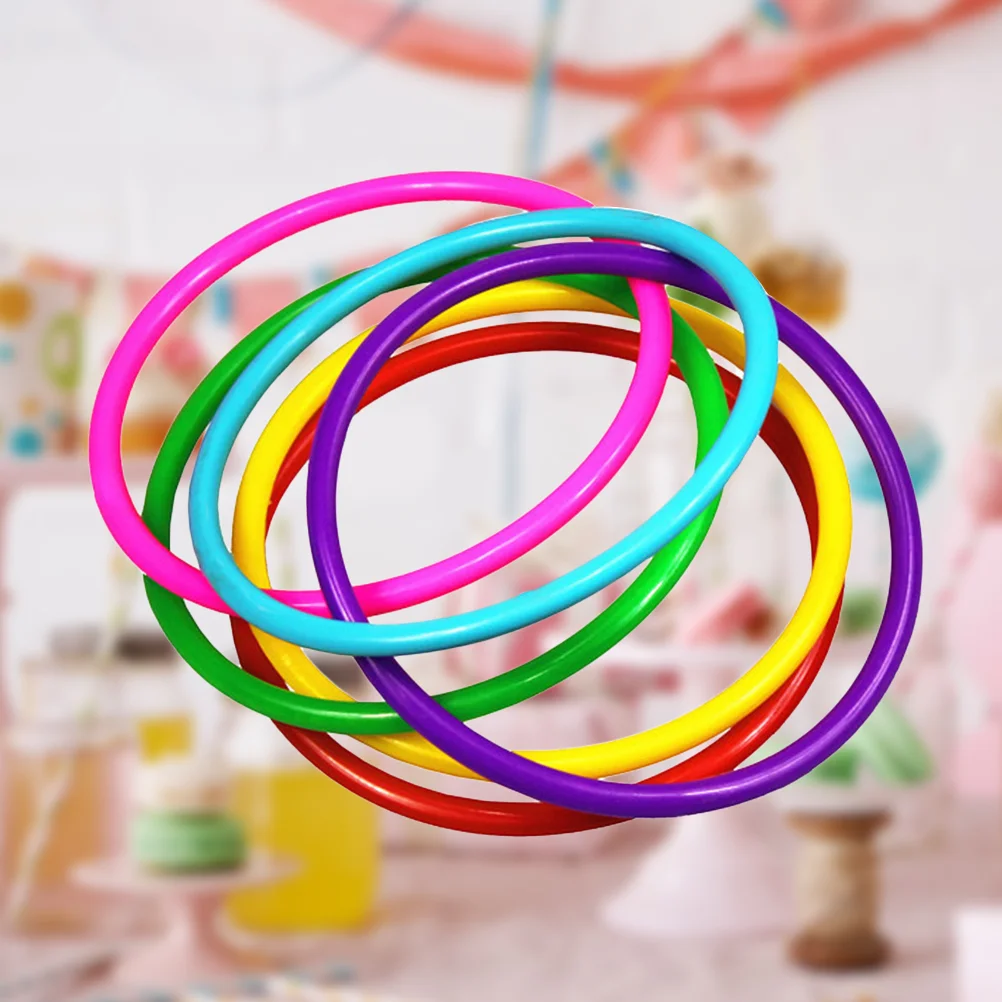 

24pcs Plastic Toss Rings Kids Ring Toss Game for Kindergarten Garden Backyard Outdoor Games (Random Color)