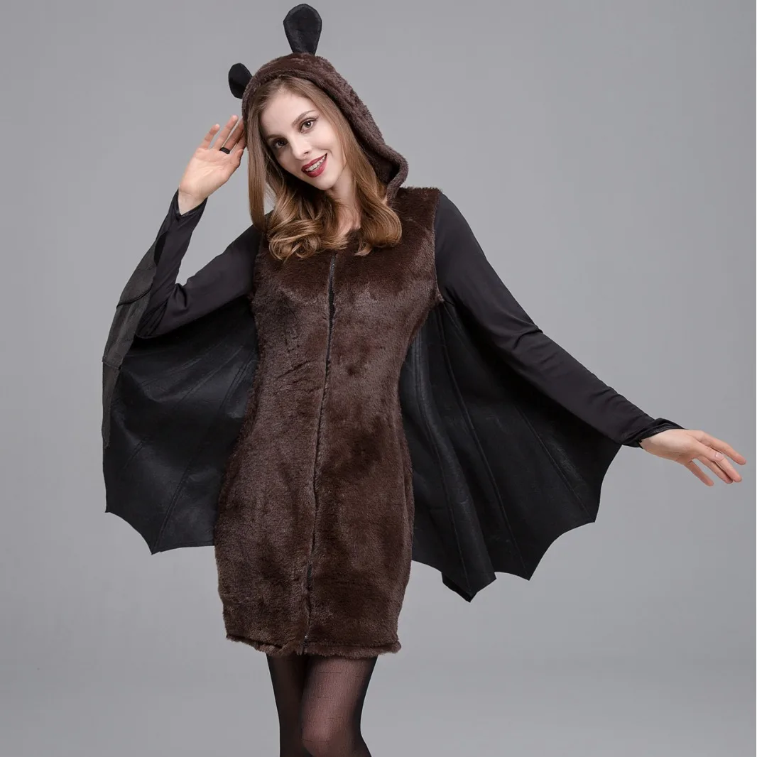 1Pc Dark Female Vampire Costume with bat elements, slim & sexy cut, ideal for adult Halloween cosplay, parties and gifting
