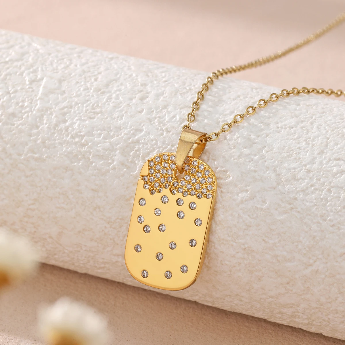 Chandler Unique Cluster Shape Statement Pendant Necklace Birthday Commemorative Gift for Women