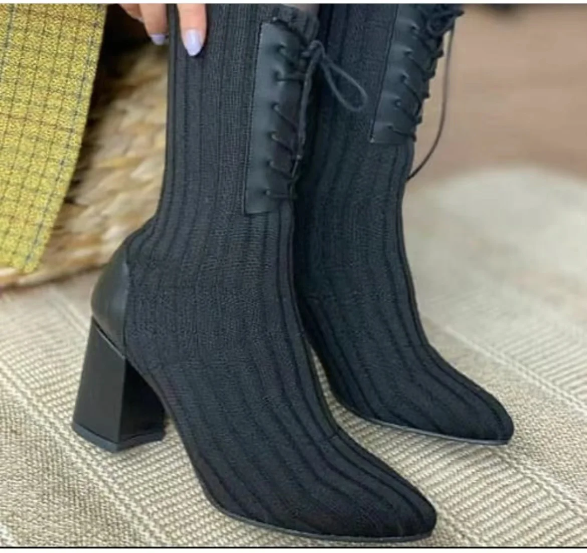 Autumn and winter new fashion splicing knitted elastic socks boots high heel short boots woman\'s head thick fashion skinny boots