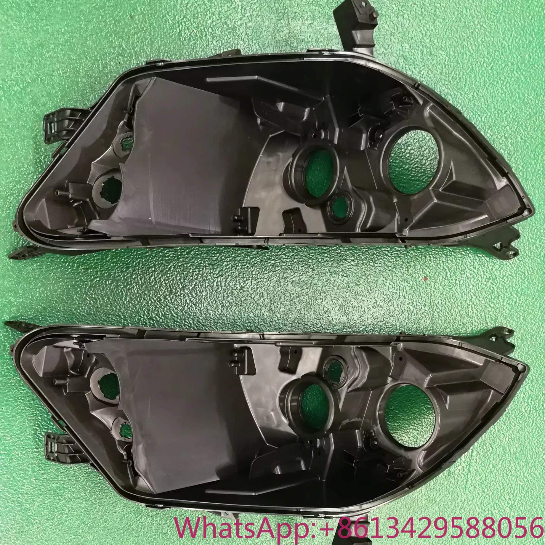 

Injection Molded Automotive Plastic Products PVC Material for Car Application