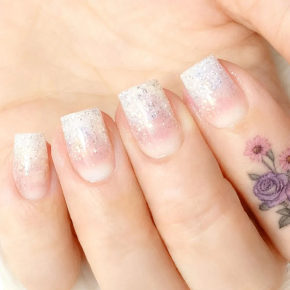 

Glitter Short Fake Nail Tips With Glue Stickers French Press On False Nails For Woman Acrylic Natural Pink Manicure Accessory